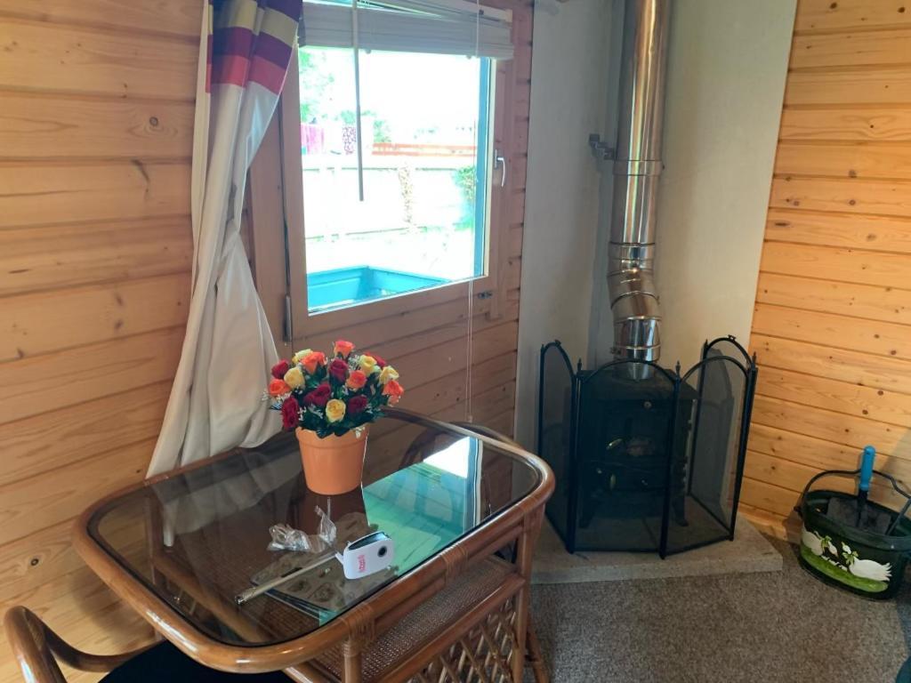 הוילה אינברנס Cosy Countryside Cabin מראה חיצוני תמונה